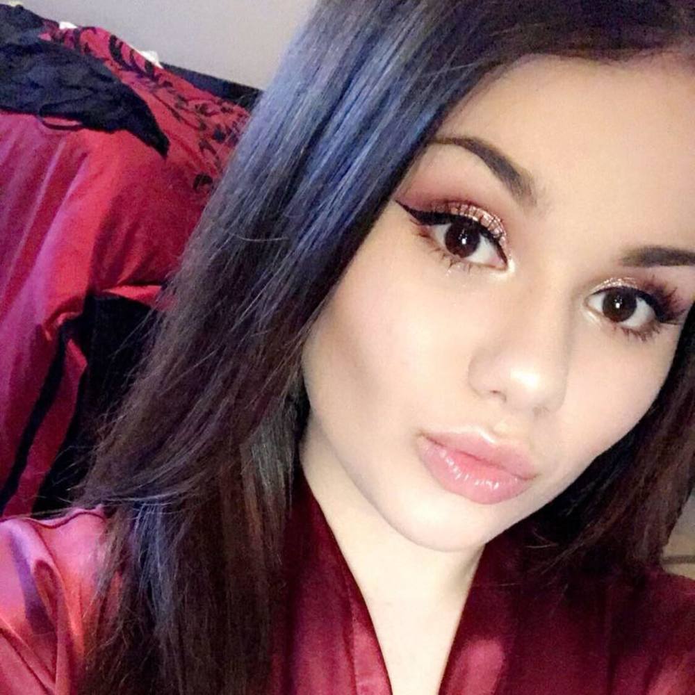 Meet your Posher, Hailey